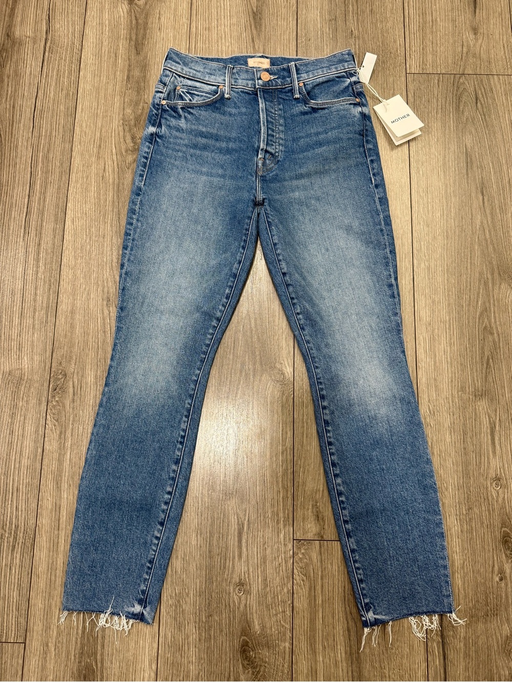 NWT Mother The Stunner Ankle Fray Crate Digger Skinny Jean Medium‎ Wash Sz 24